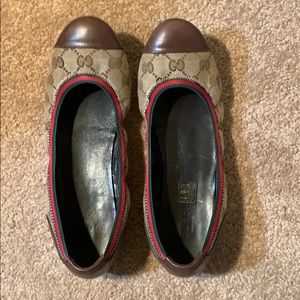 Gucci flats